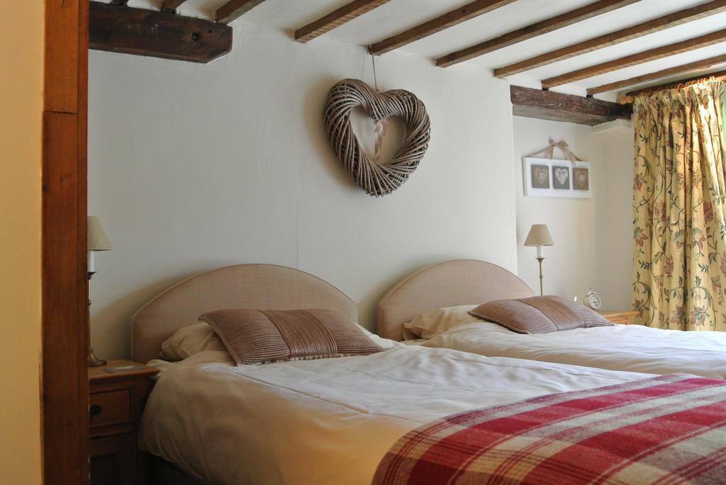 Frith Farm House Cottages Newnham  Pokoj fotografie
